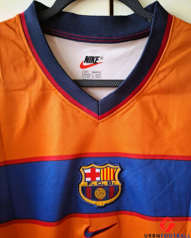 FIGO LUIS 1999-00 (Bar)