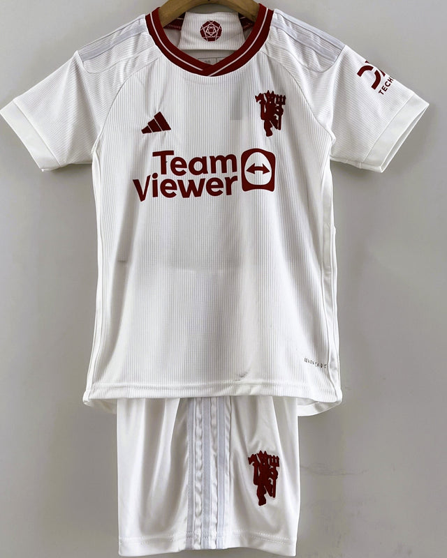 MANCHESTER UNITED kid kit