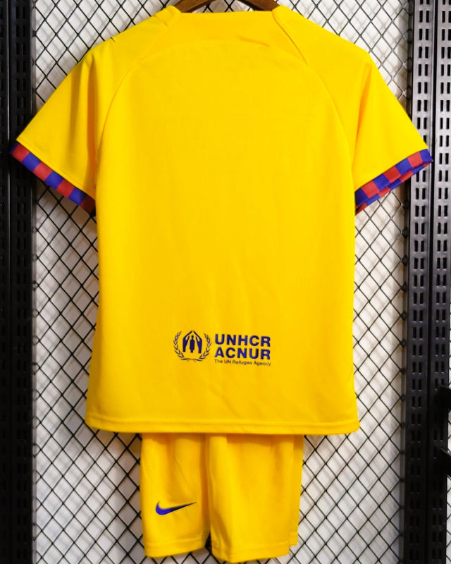 BARCELONA kid kit
