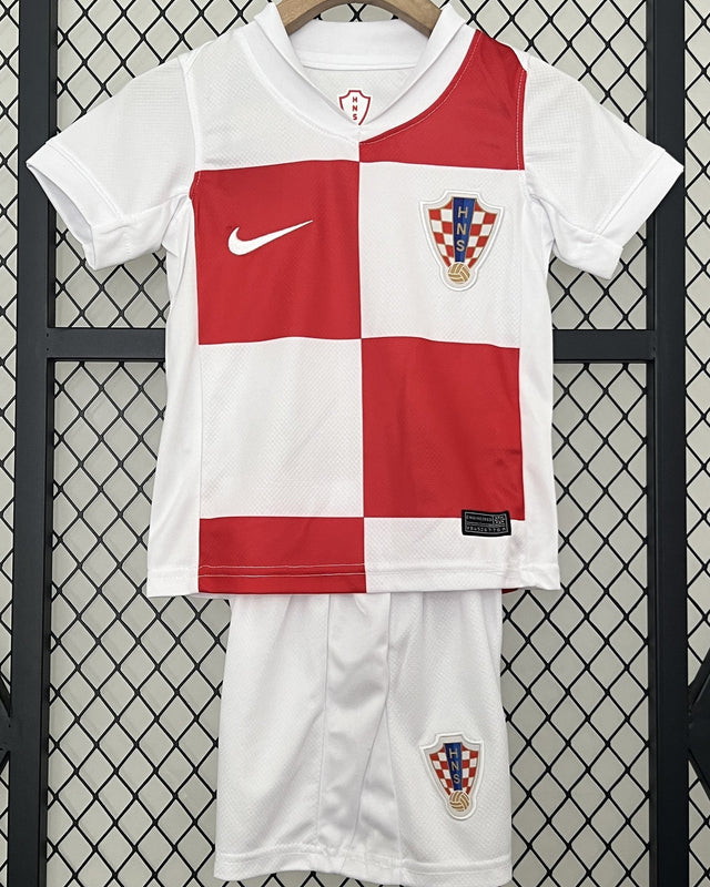 CROATIA kid kit