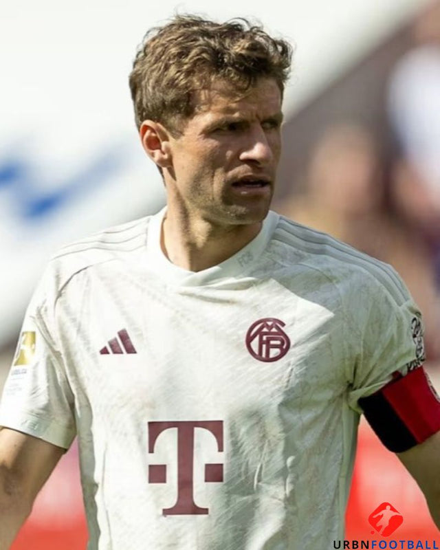 MULLER THOMAS 2023-24 (Bay M)