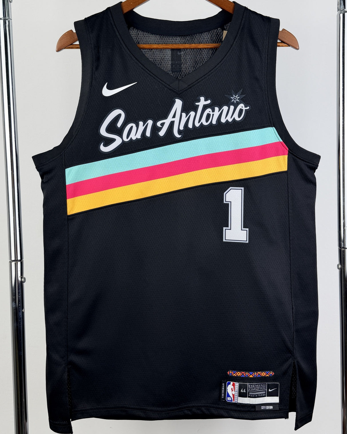 WEMBANYAMA VICTOR (SAS)