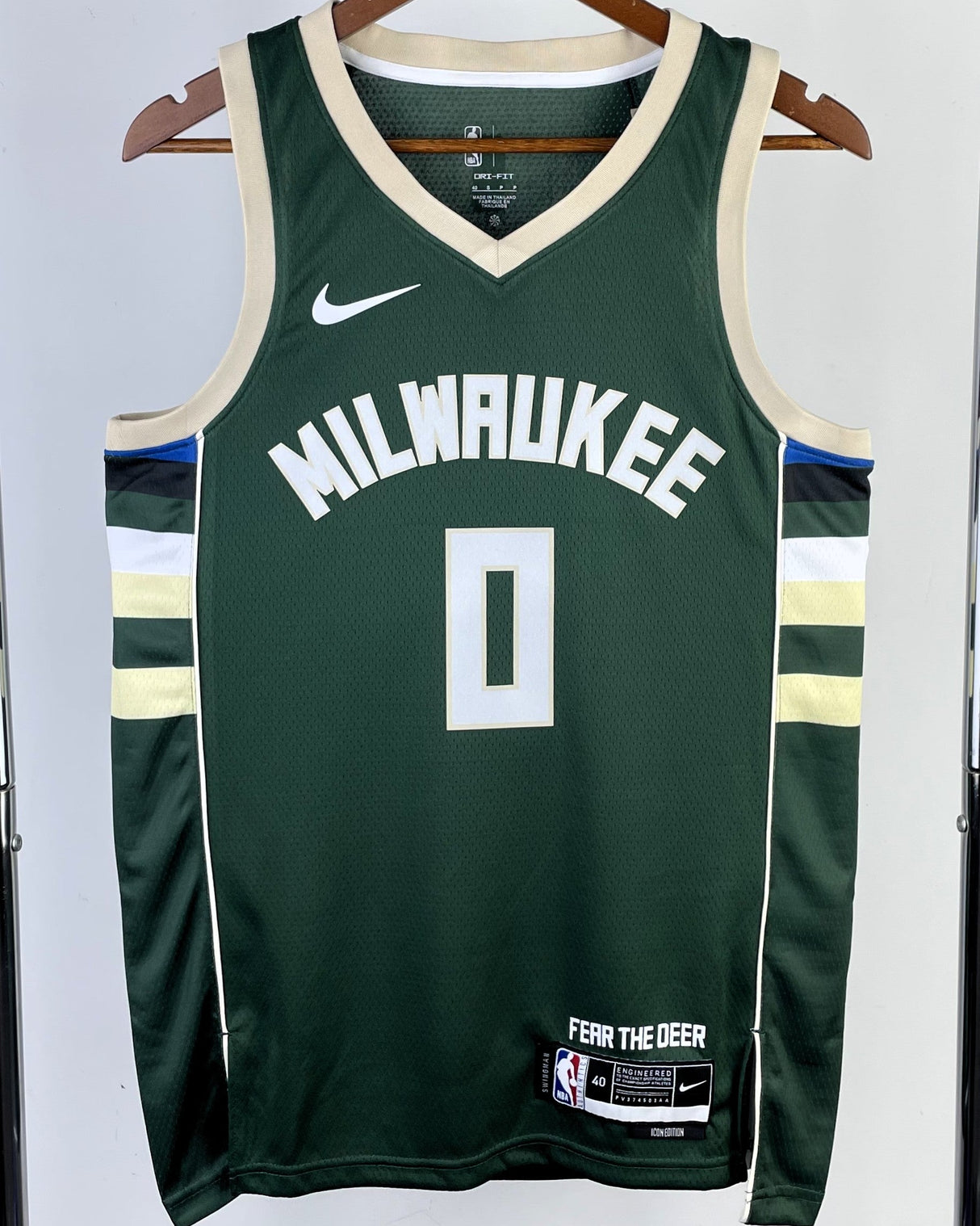 LILLARD DAMIAN (MIL)