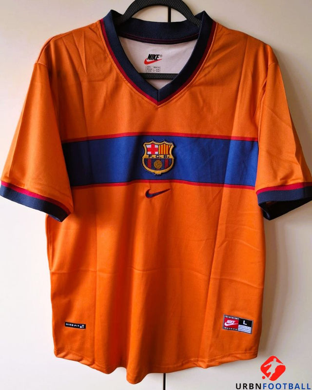 FIGO LUIS 1999-00 (Bar)