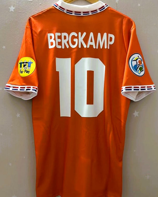 BERGKAMP DENNIS 1996-97 (Hol)