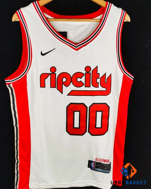 ANTHONY CARMELO (POR)