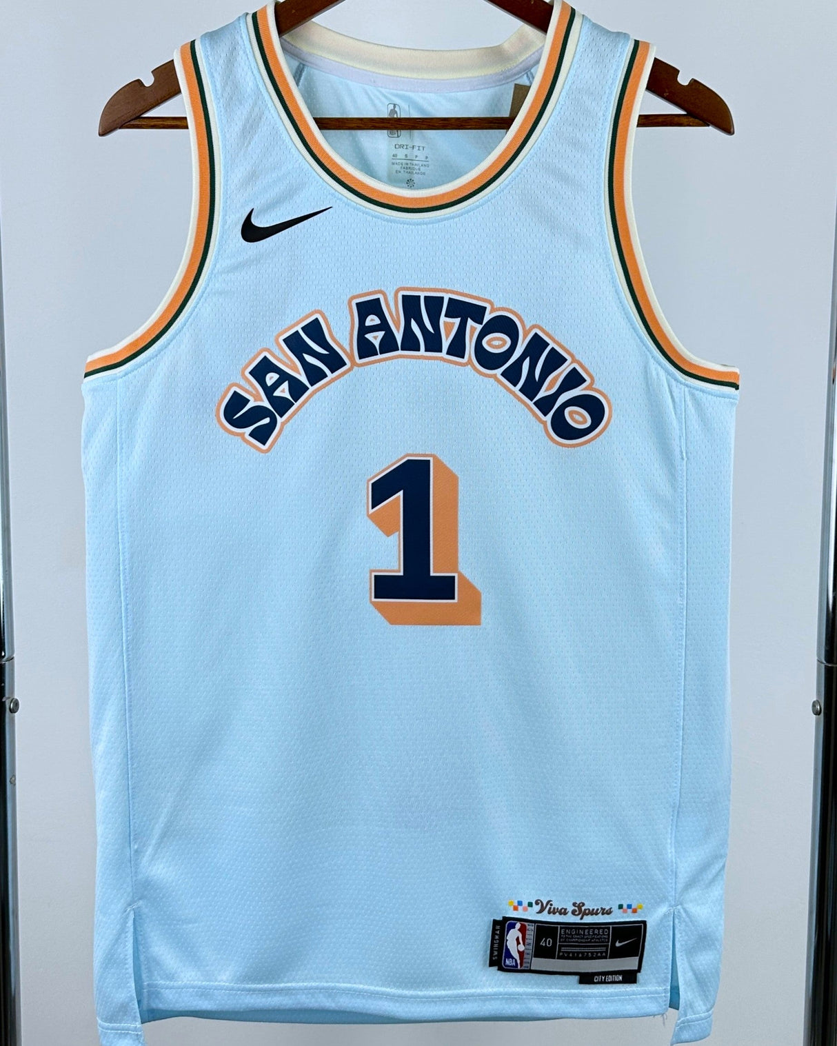 WEMBANYAMA VICTOR (SAS)