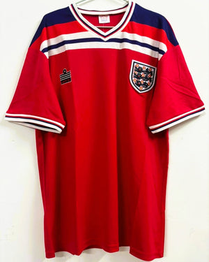 ROBSON BRYAN 1982-83 (Eng)