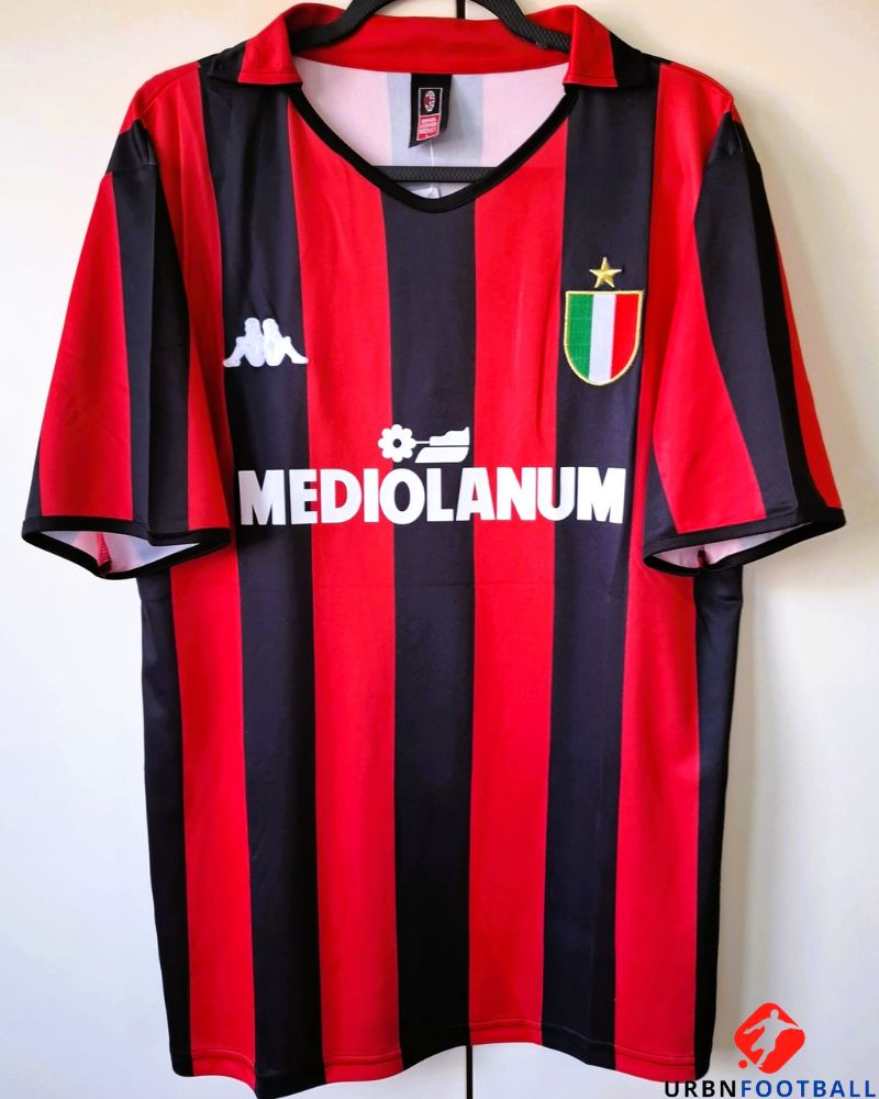 VAN BASTEN MARCO 1988-89 (Mil)