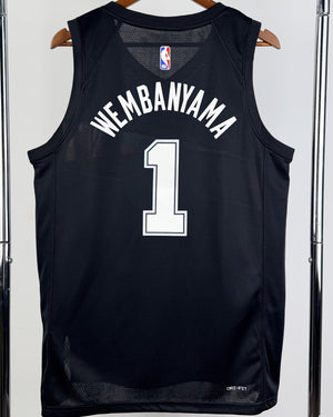 WEMBANYAMA VICTOR (SAS)