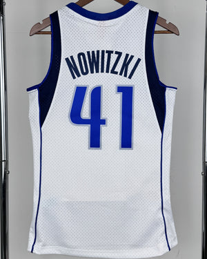 NOWITZKI DIRK (DAL)