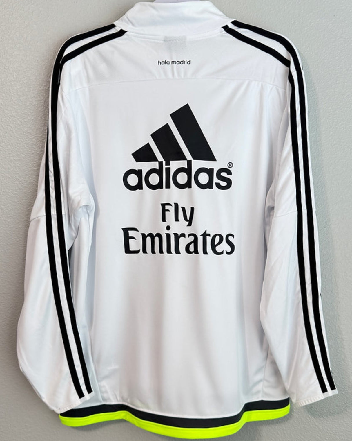 REAL MADRID WINDBREAKER (2015-16)