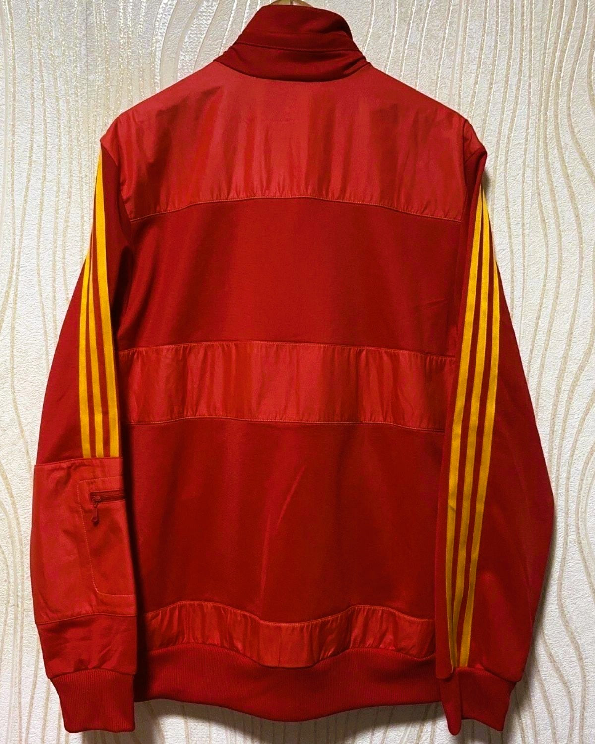 SPAIN WINDBREAKER (2010-11) - Jersey Legends