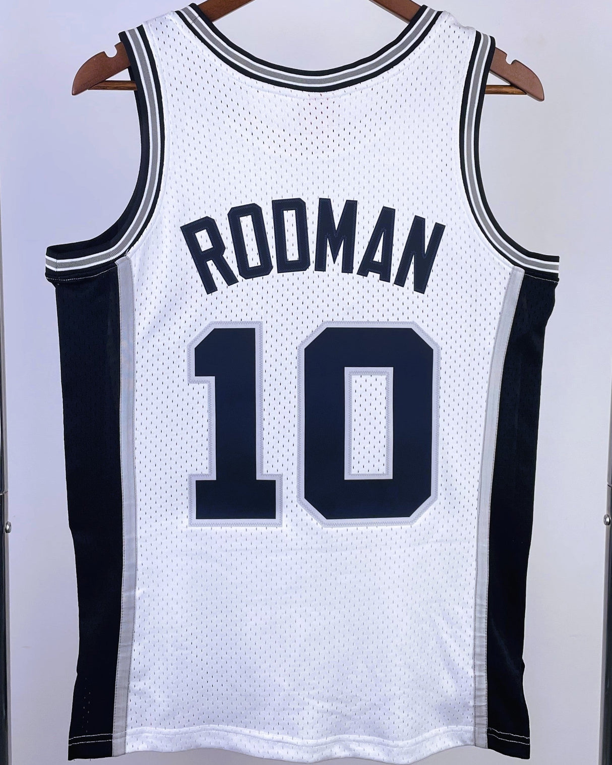 RODMAN DENNIS (SAS)