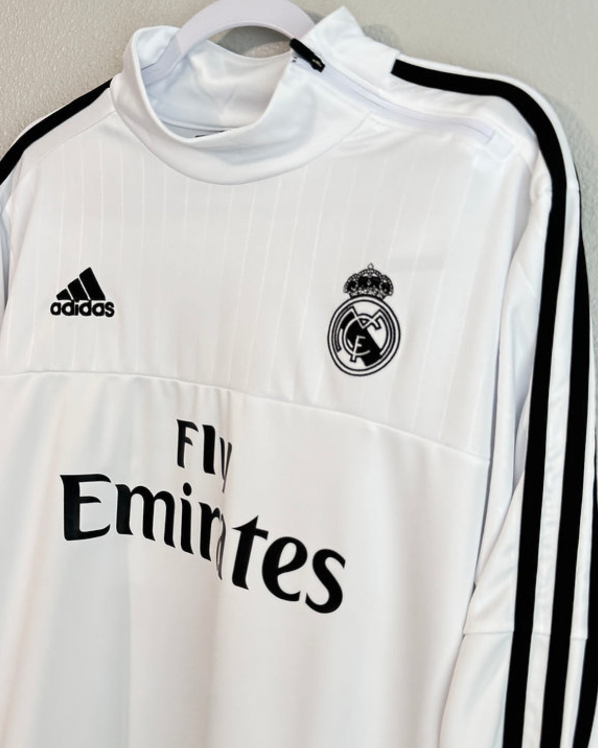 REAL MADRID WINDBREAKER (2015-16)