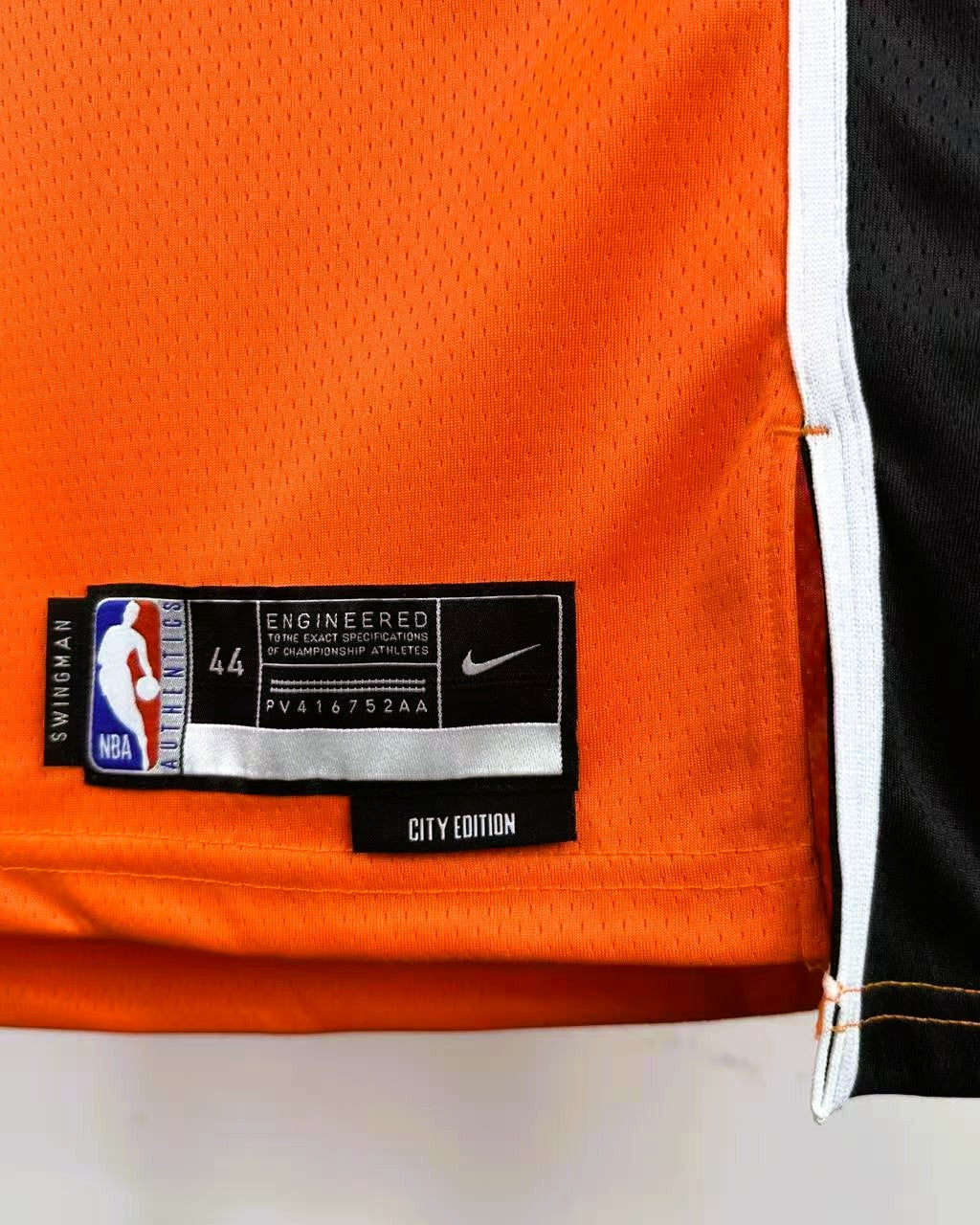 LEONARD KAWHI (LAC) - Jersey Legends