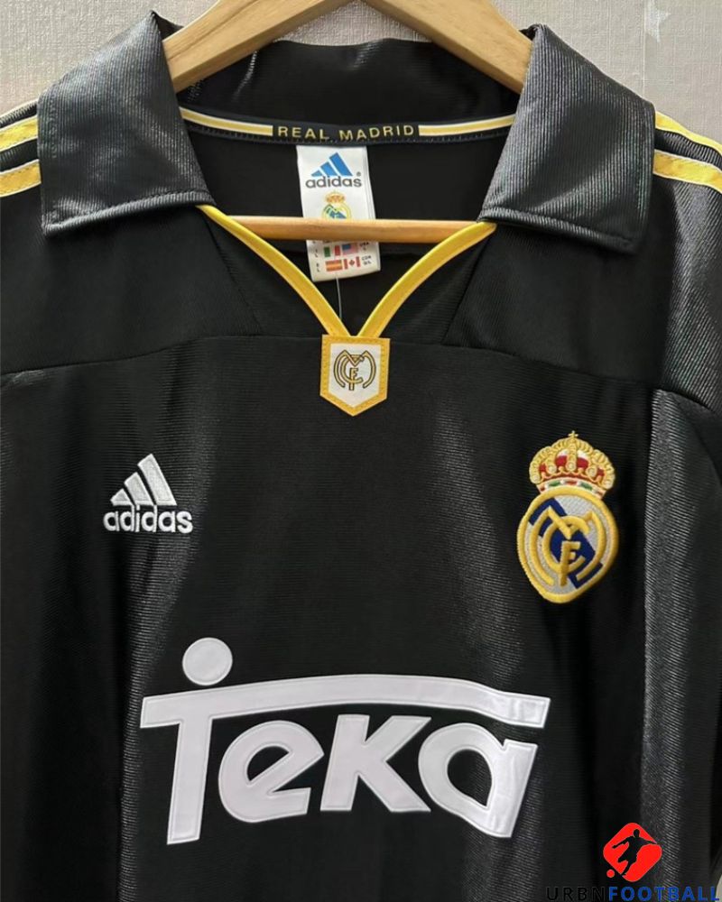 CARLOS ROBERTO 1998-99 (Real M)