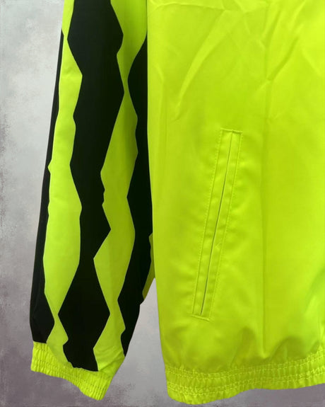 BORUSSIA DORTMUND WINDBREAKER (2024-25) - Jersey Legends