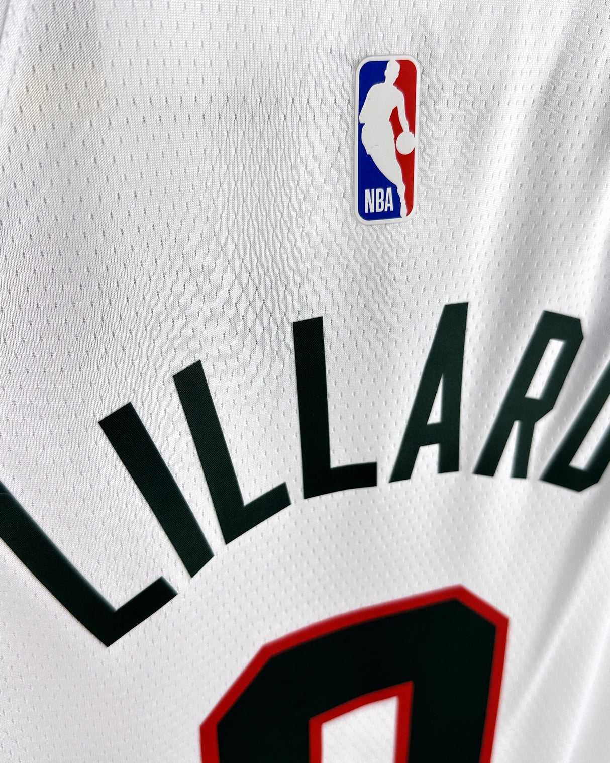 LILLARD DAMIAN (MIL)