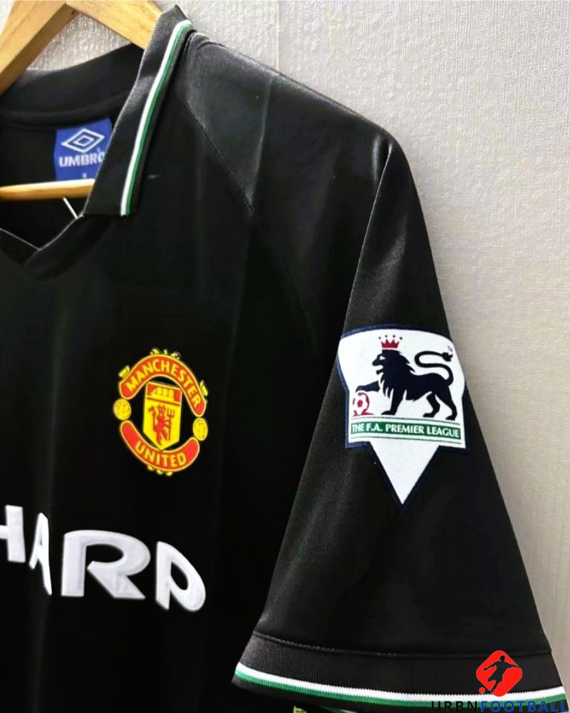 GIGGS RYAN 1998-99 (Man U)