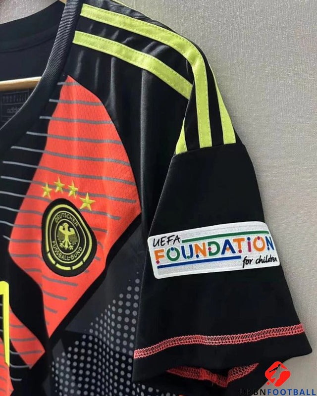 NEUER MANUEL 2024-25 (Ger)