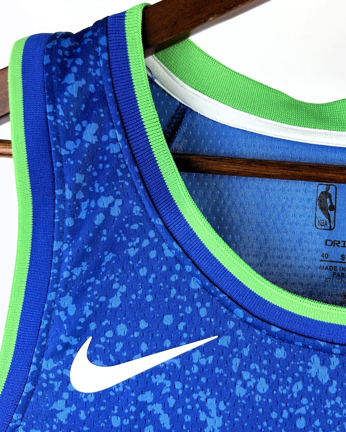 LILLARD DAMIAN (MIL)