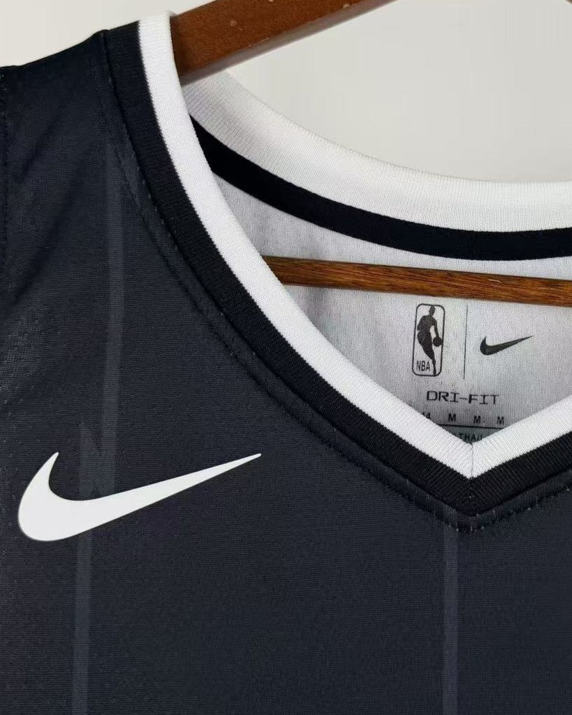 BARNES SCOTTIE (TOR)