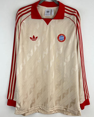 BAYERN MUNCHEN (Long sleeve shirt)