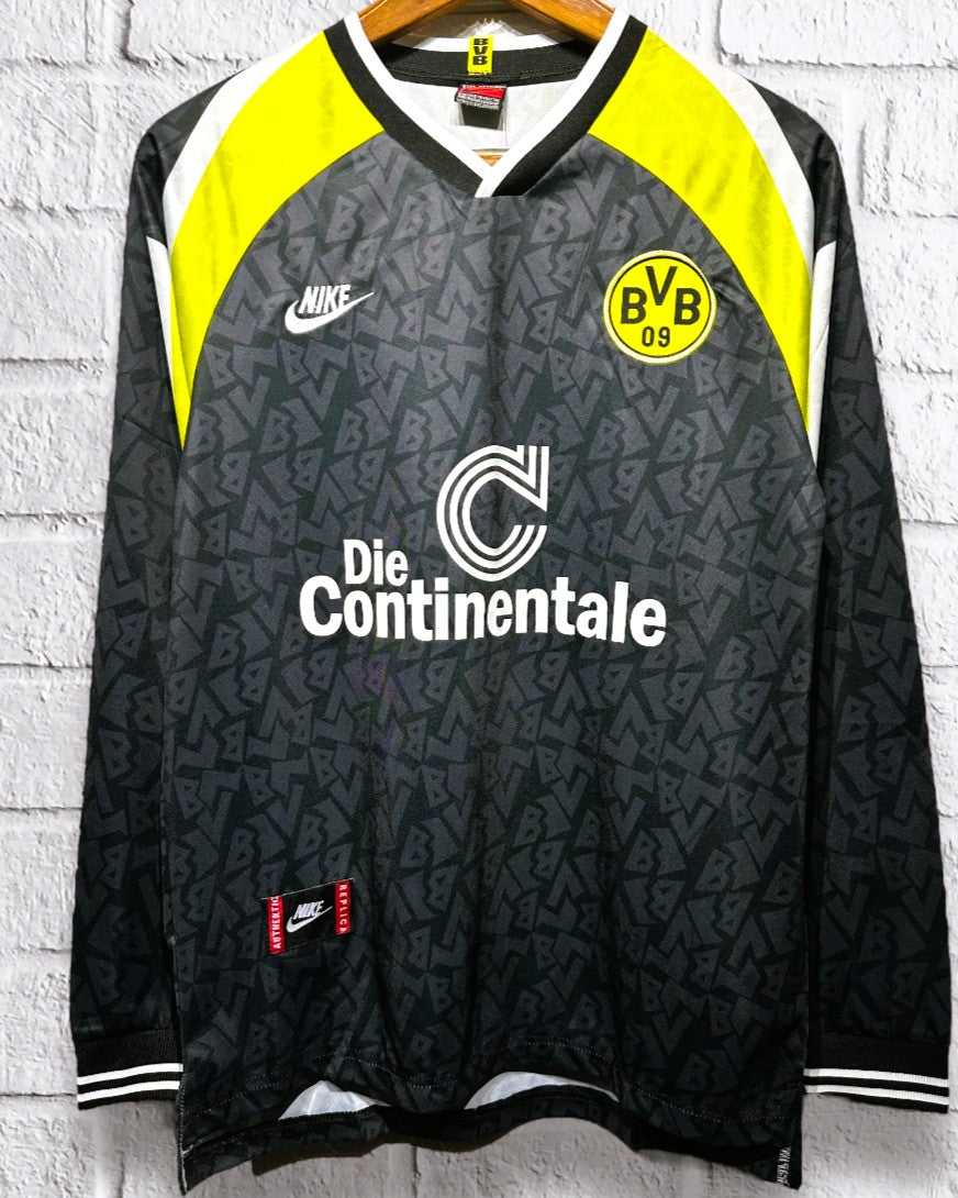 BORUSSIA DORTMUND (Long sleeve shirt)