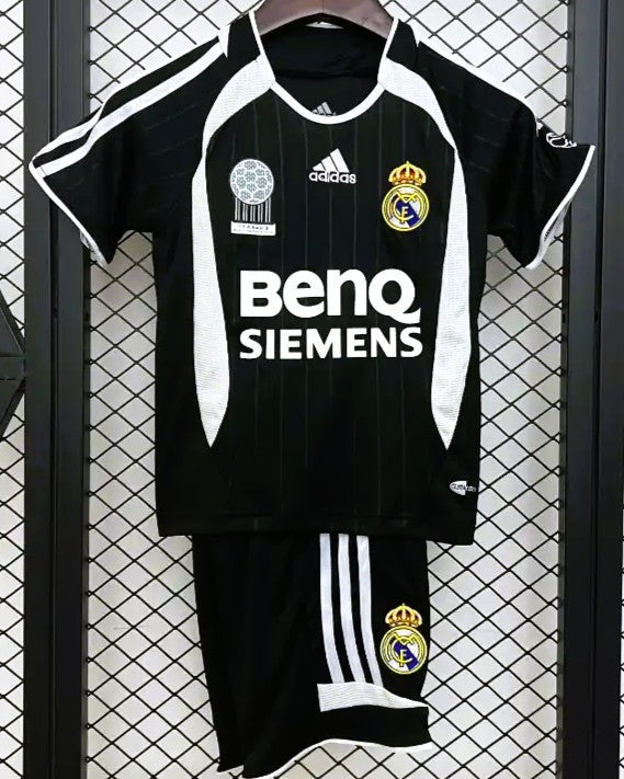 REAL MADRID kid kit