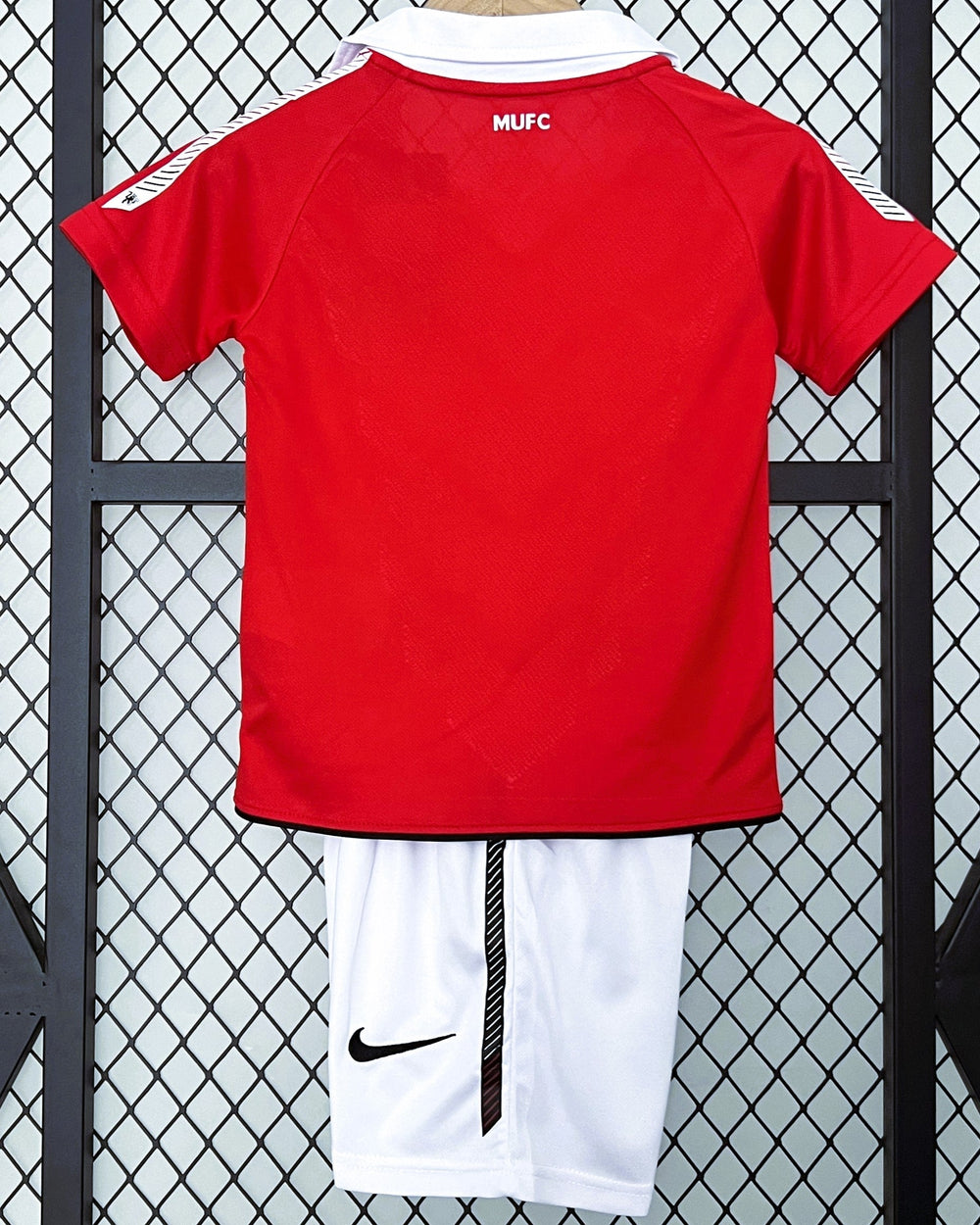 MANCHESTER UNITED kid kit