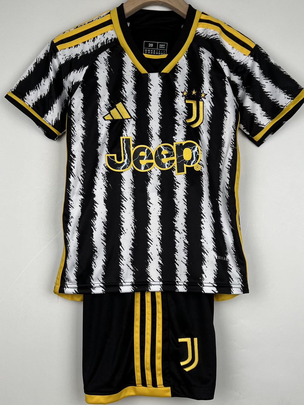 JUVENTUS Kid kit