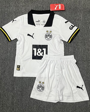 BORUSSIA DORTMUND kid kit