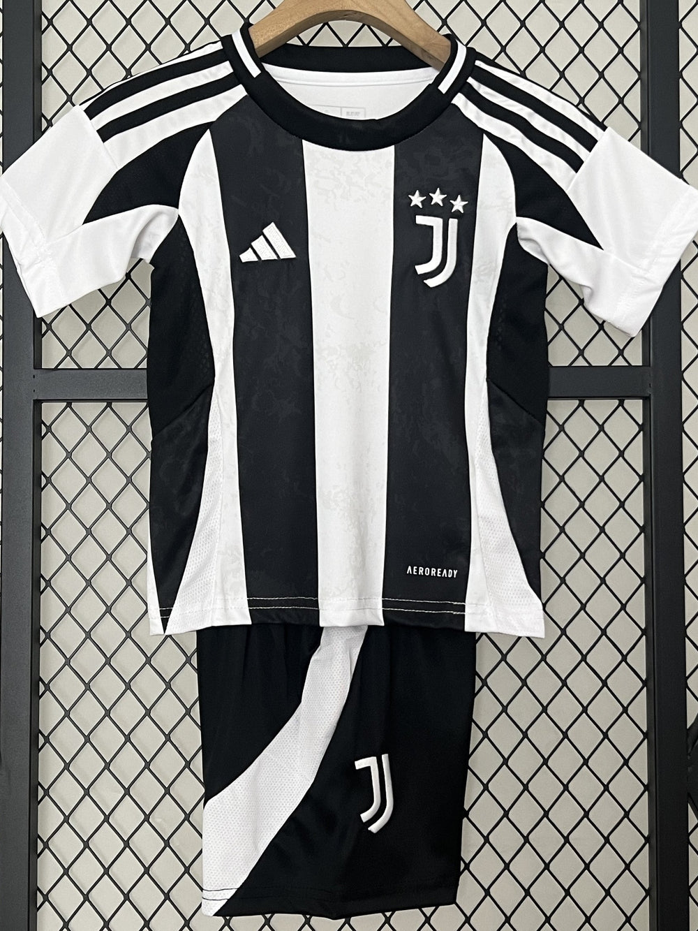 JUVENTUS Kid kit
