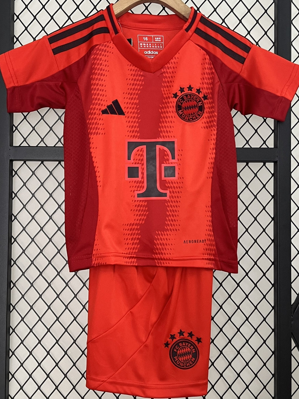 BAYERN MUNCHEN kid kit