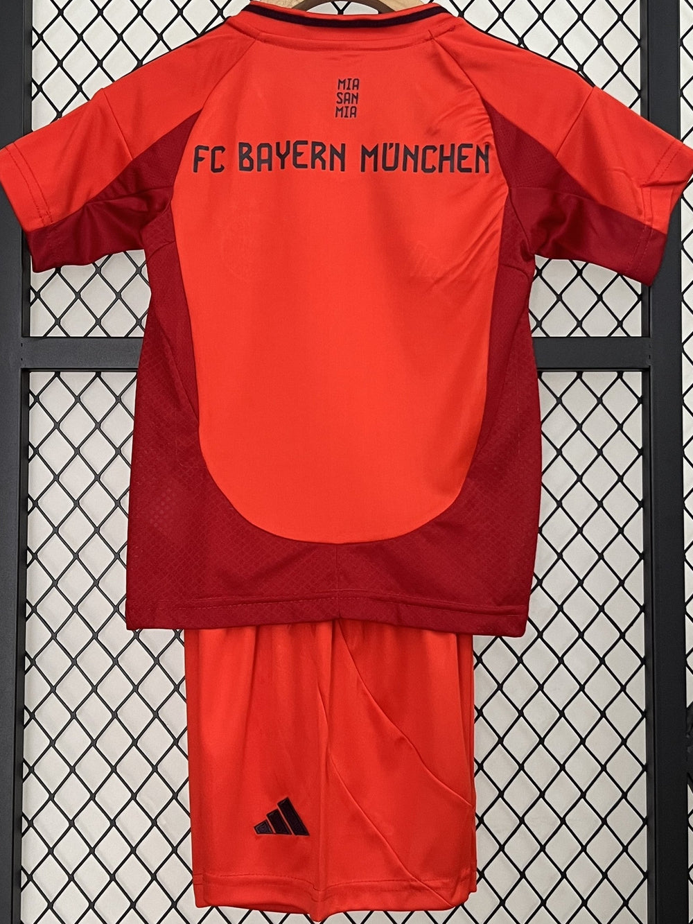 BAYERN MUNCHEN kid kit