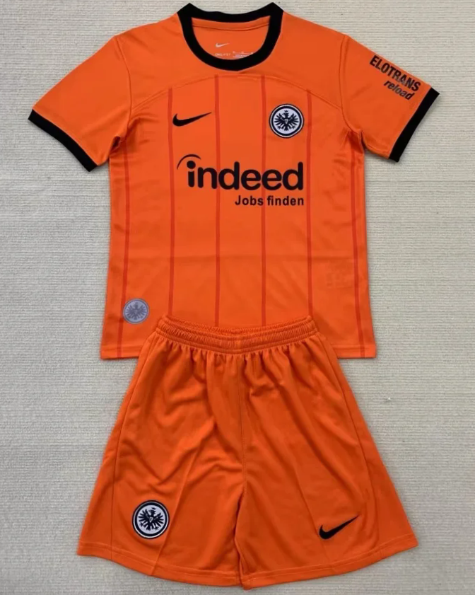 EINTRACHT FRANKFURT kid kit