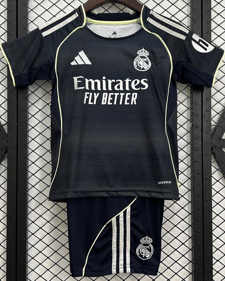 REAL MADRID kid kit