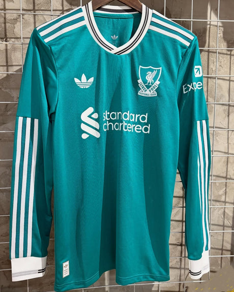 LIVERPOOL (Long sleeve shirt) - Jersey Legends