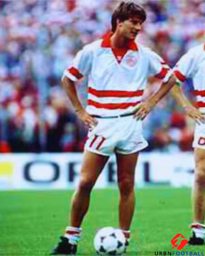 LAUDRUP MICHAEL 1988-89 (Den)