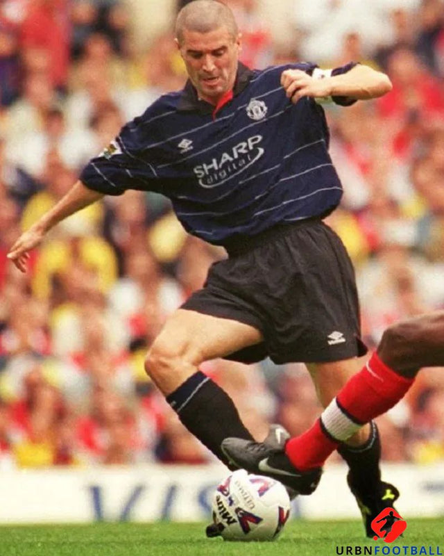 KEANE ROY 1999-00 (Man U)
